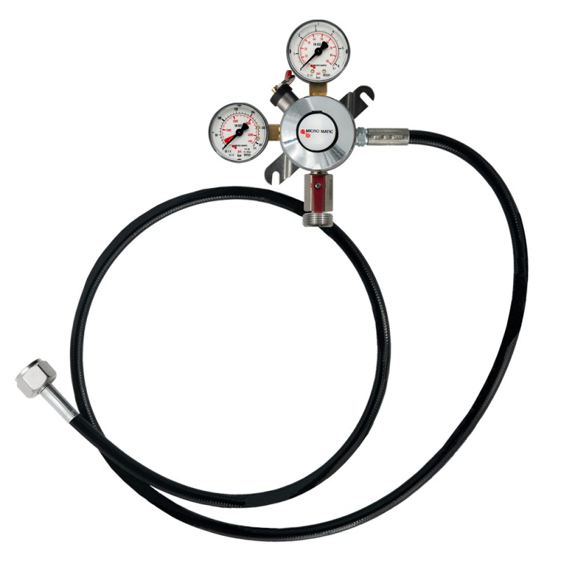 Détendeur avec tuyau haute pression