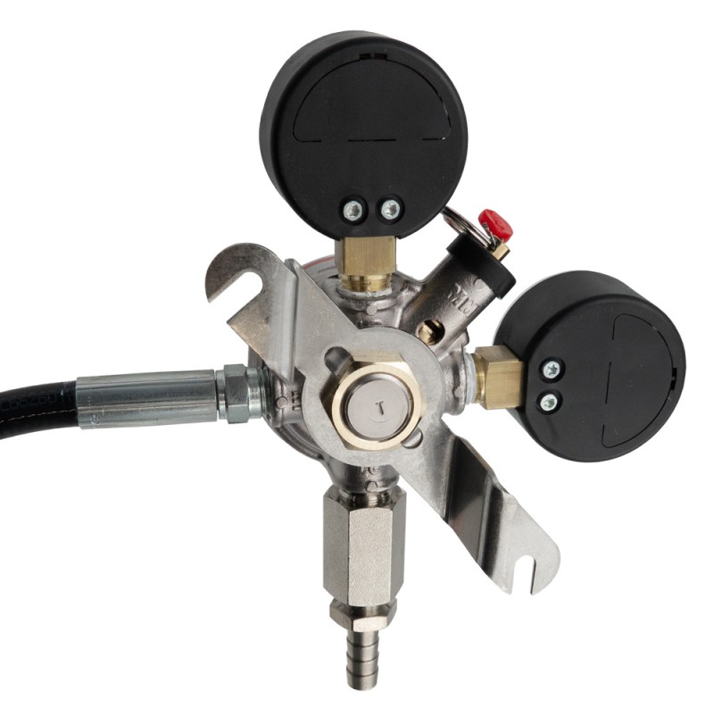 Détendeur avec tuyau haute pression